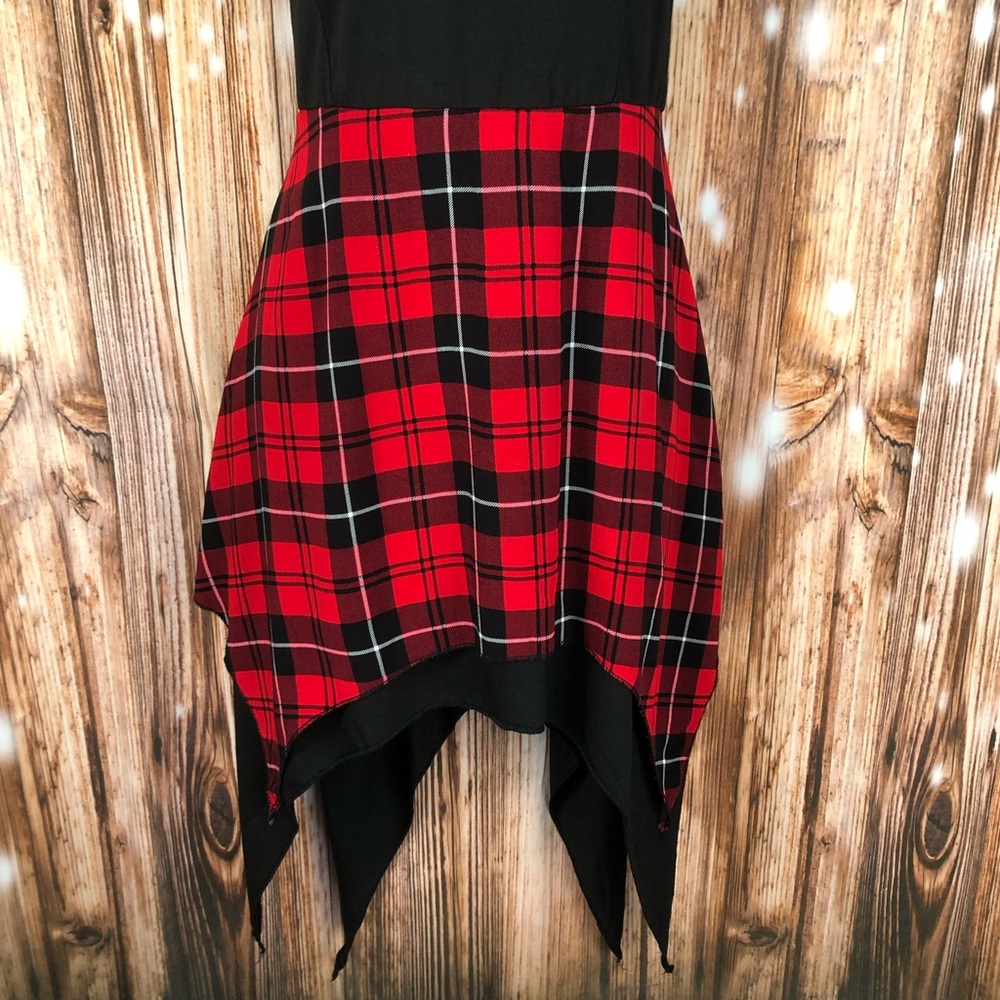 Black and Red Plaid Punk Gothic Sleeveless Tank Dress - Picture 6 of 10